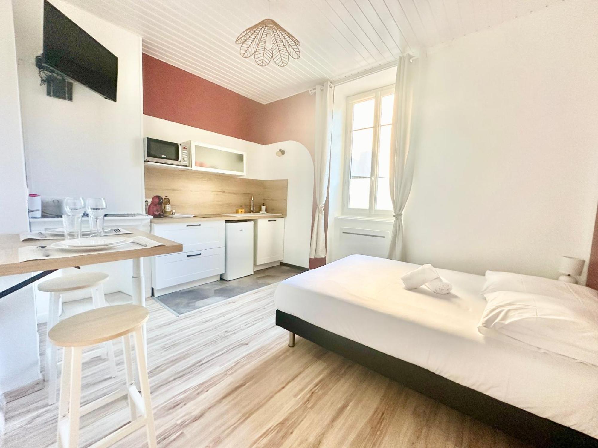 Le Victor, Charmant Et Cosy Limoges Esterno foto